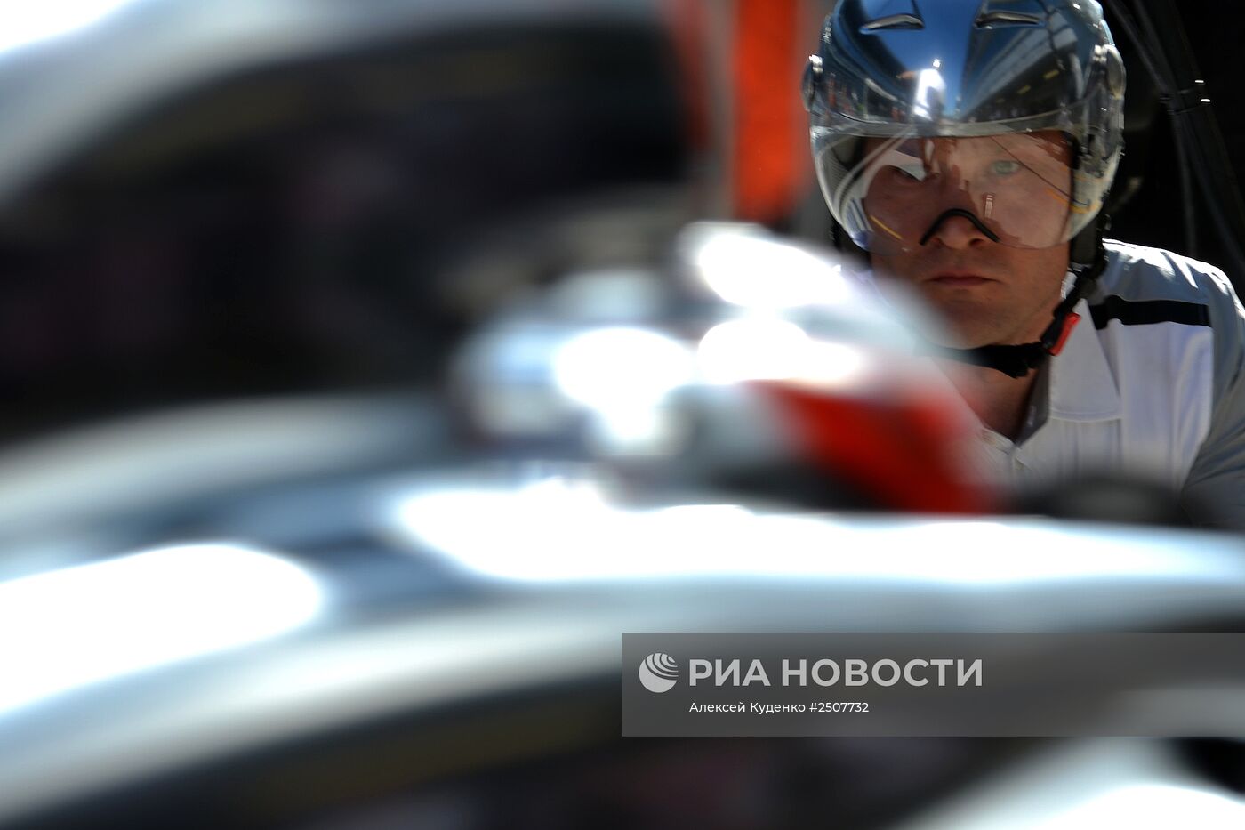 Автоспорт. Формула-1. Гран-при России. Свободные заезды