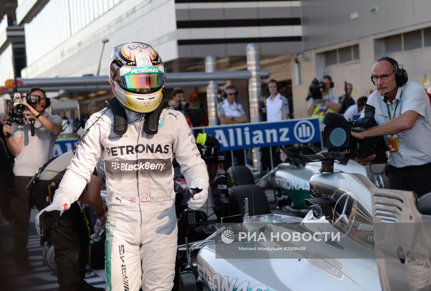 Автоспорт. Формула -1. Гран-при России. Квалификация