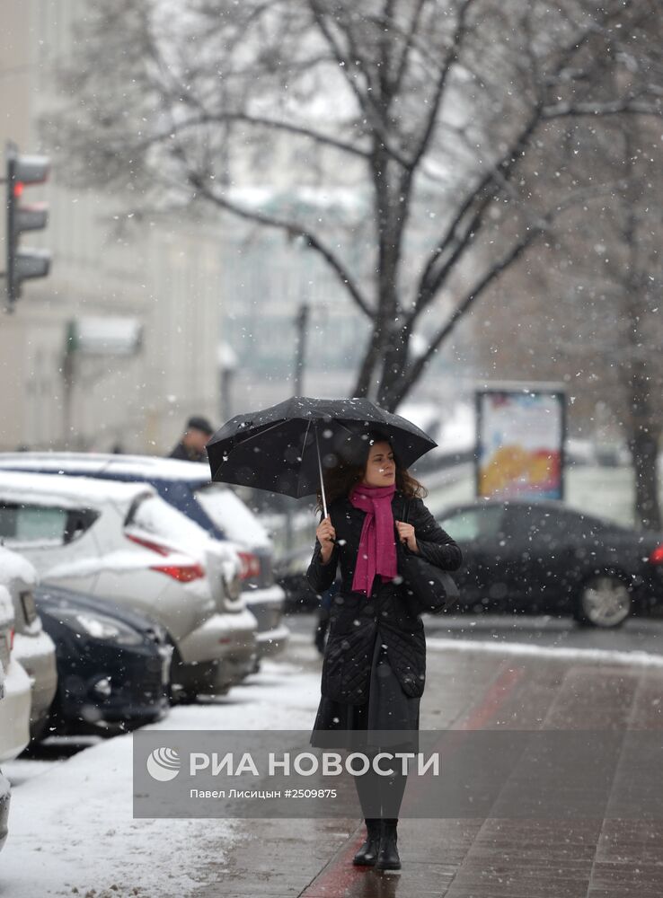 Первый снег в Екатеринбурге