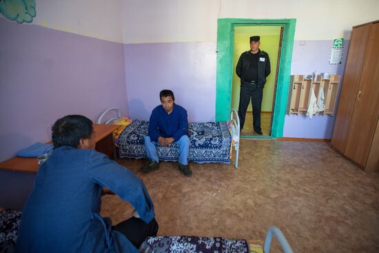 Спецприемник для нелегальных мигрантов в Амурской области