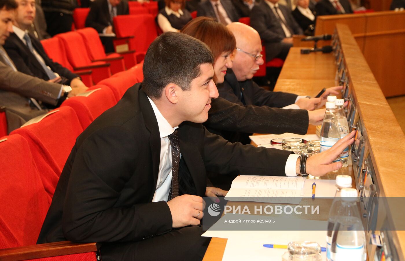 Заседание Государственного совета Республики Крым