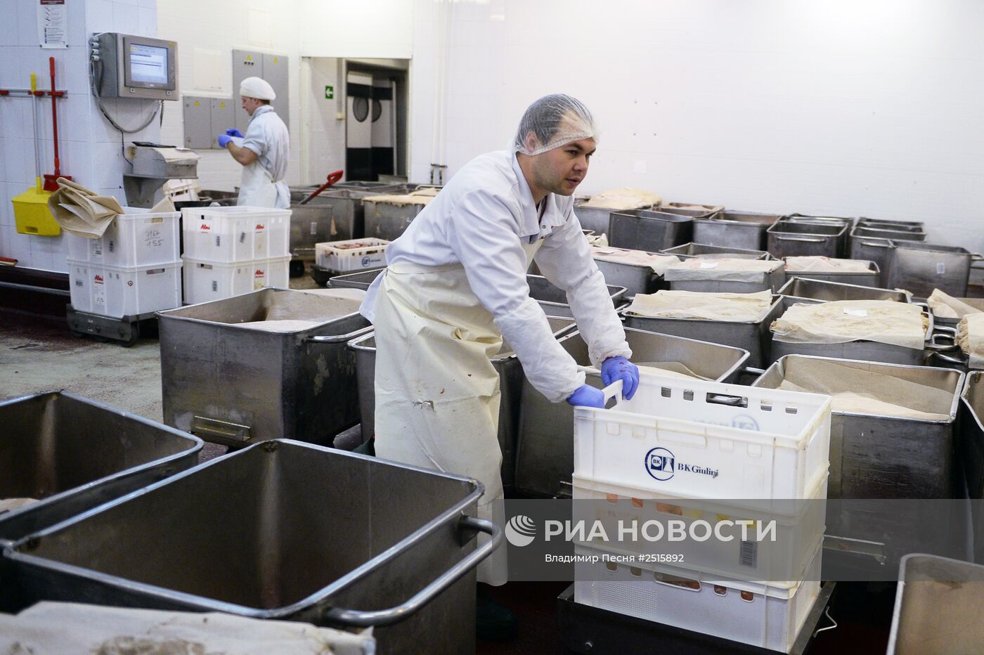 Дымовское колбасное производство в Москве