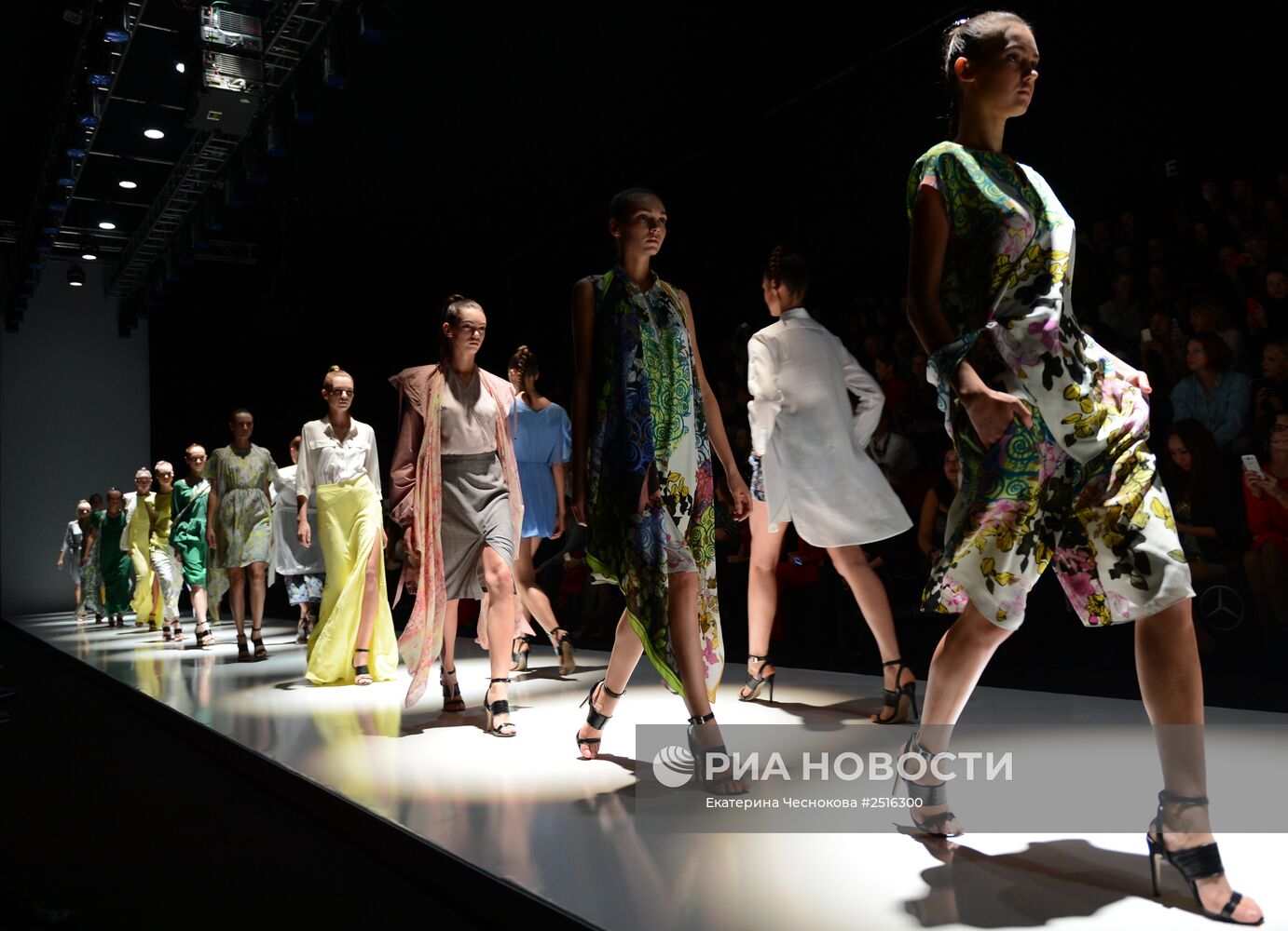Mercedes-Benz Fashion Week Russia. День второй
