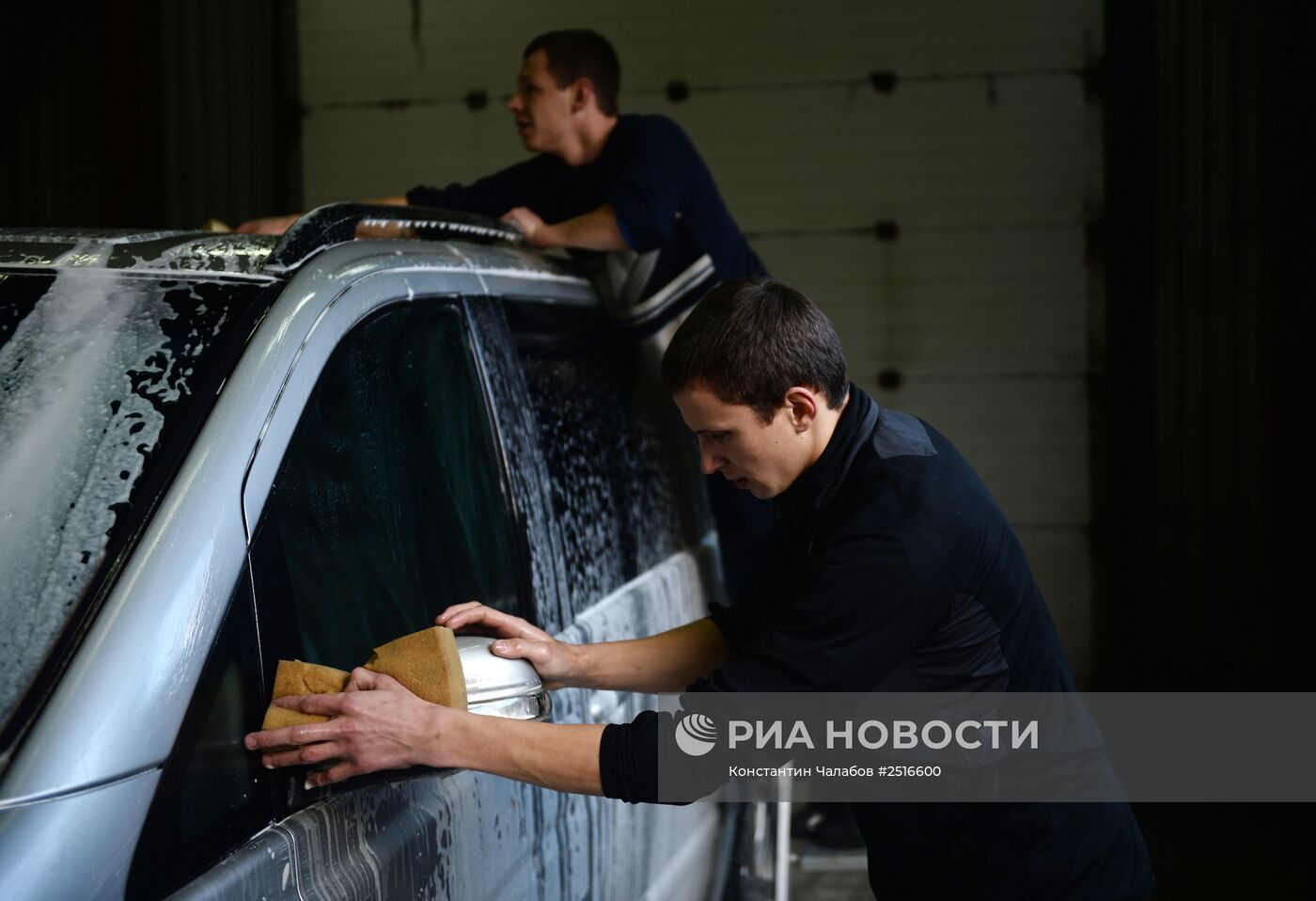 Работа автомобильной мойки в Великом Новгороде