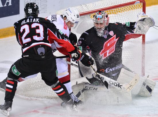 Хоккей. КХЛ. Матч "Авангард" - "Трактор"