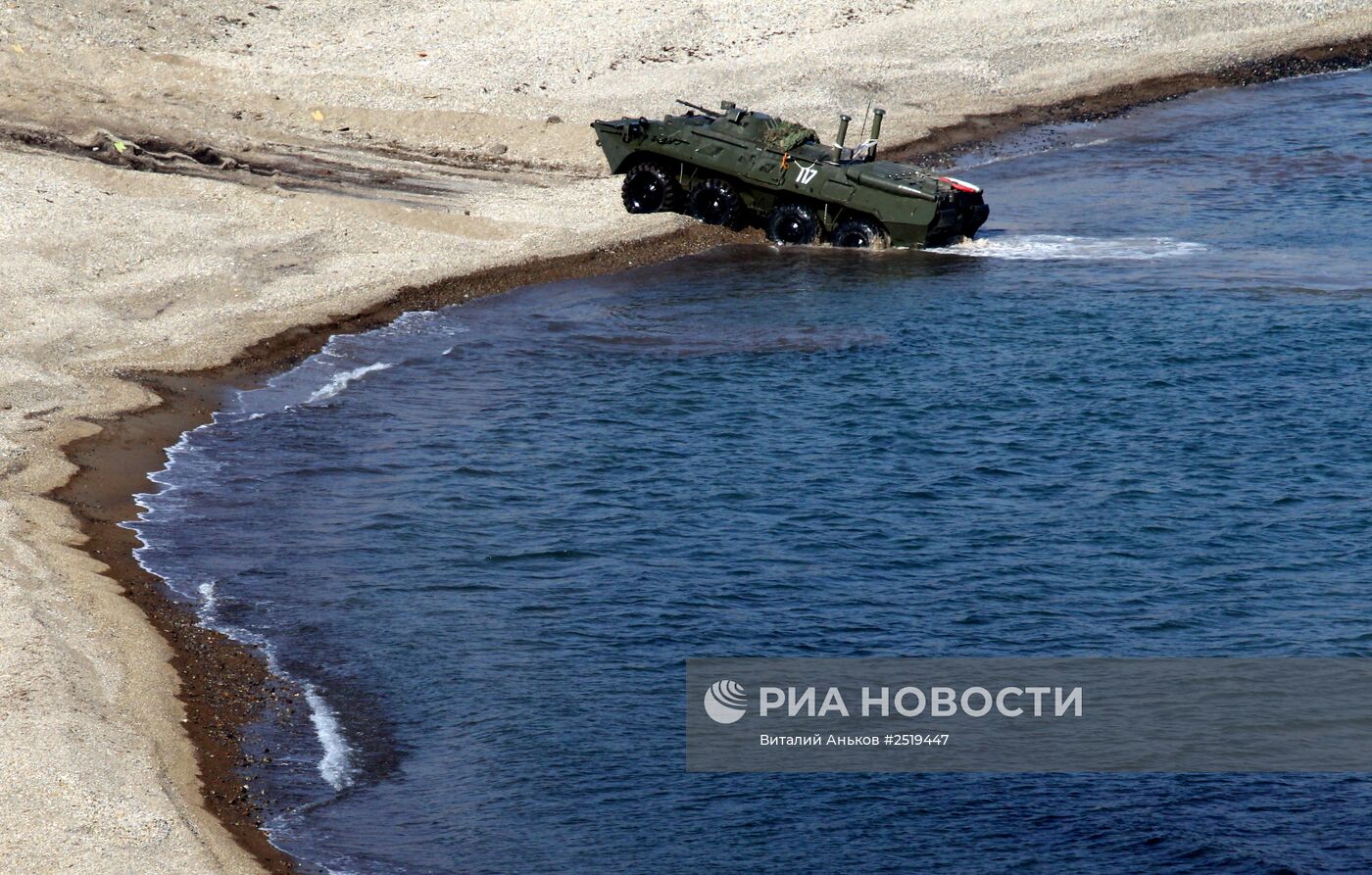 Тактические учения морской пехоты Тихиоокеанского флота в Приморском крае