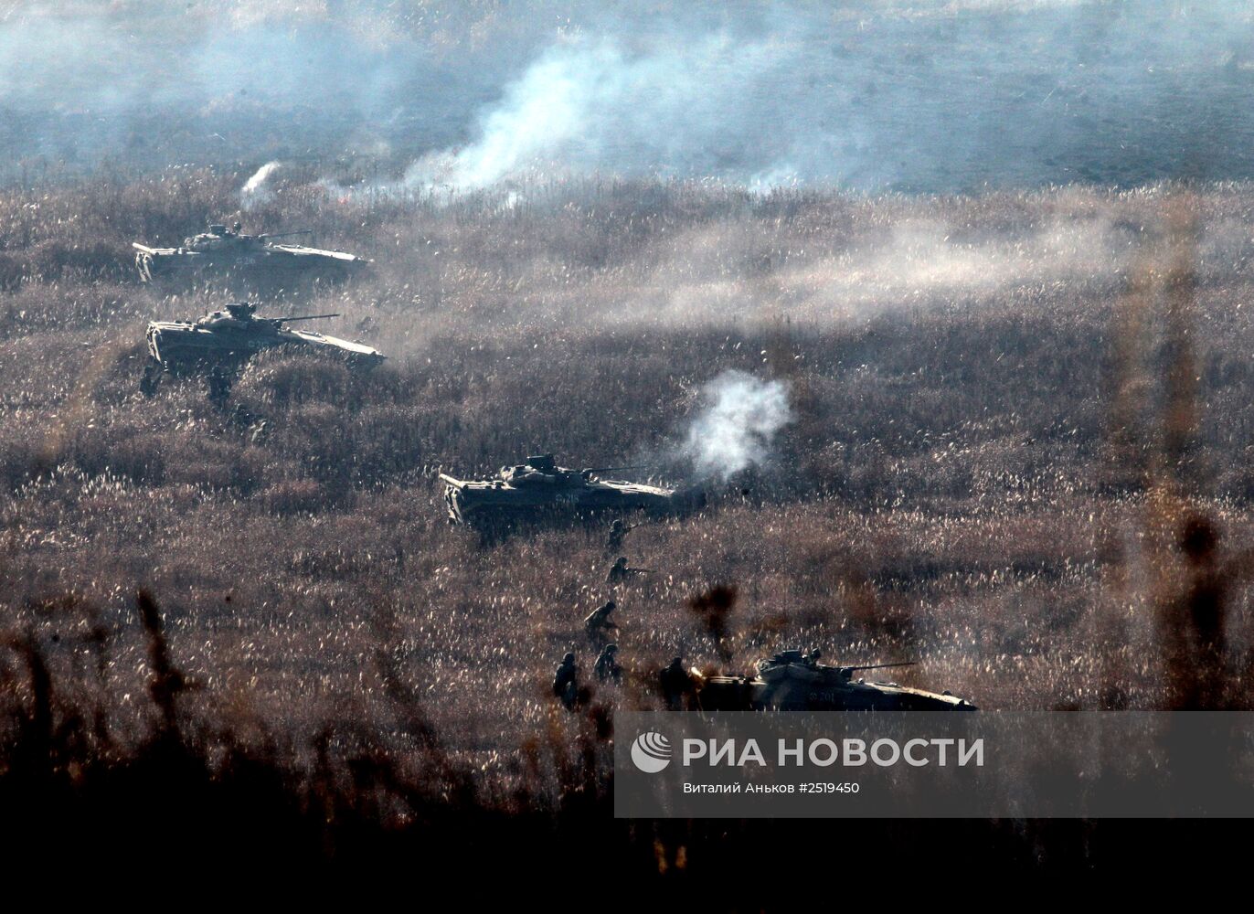 Тактические учения морской пехоты Тихиоокеанского флота в Приморском крае