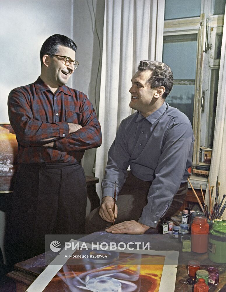 Аркадий Стругацкий и Андрей Соколов