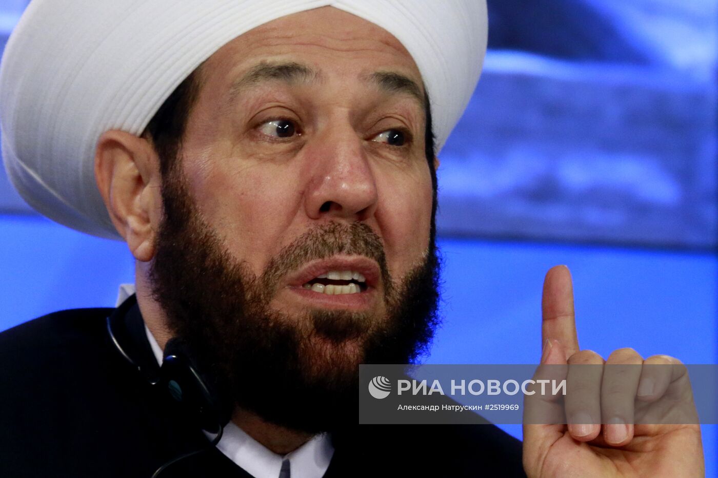 Пресс-конференция Верховного муфтия Сирии Ахмада Бадреддина Хассуна
