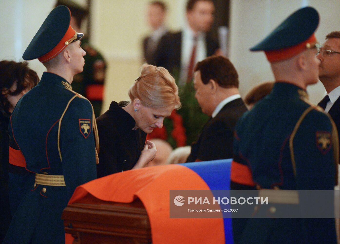 Прощание с вице-спикером Госдумы РФ Людмилой Швецовой в Москве