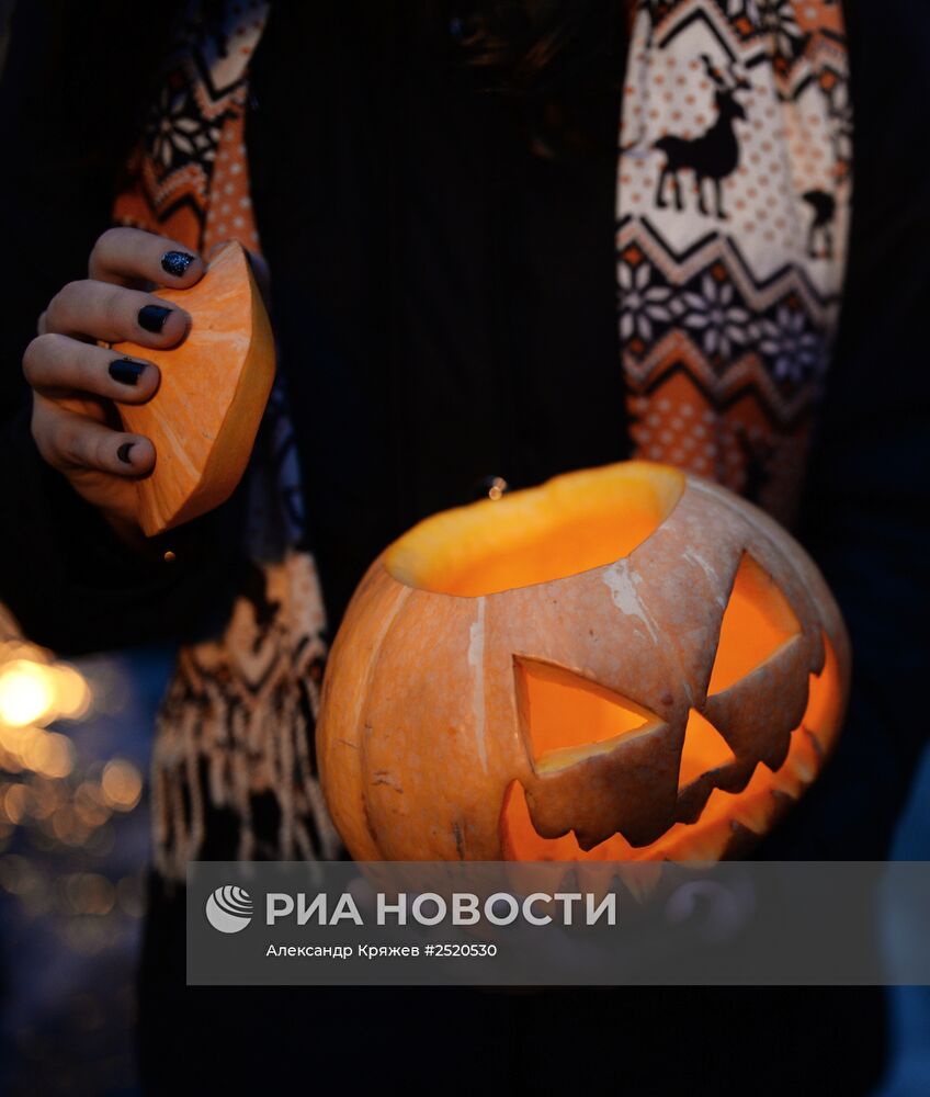 Празднование Хэллоуина в Новосибирске