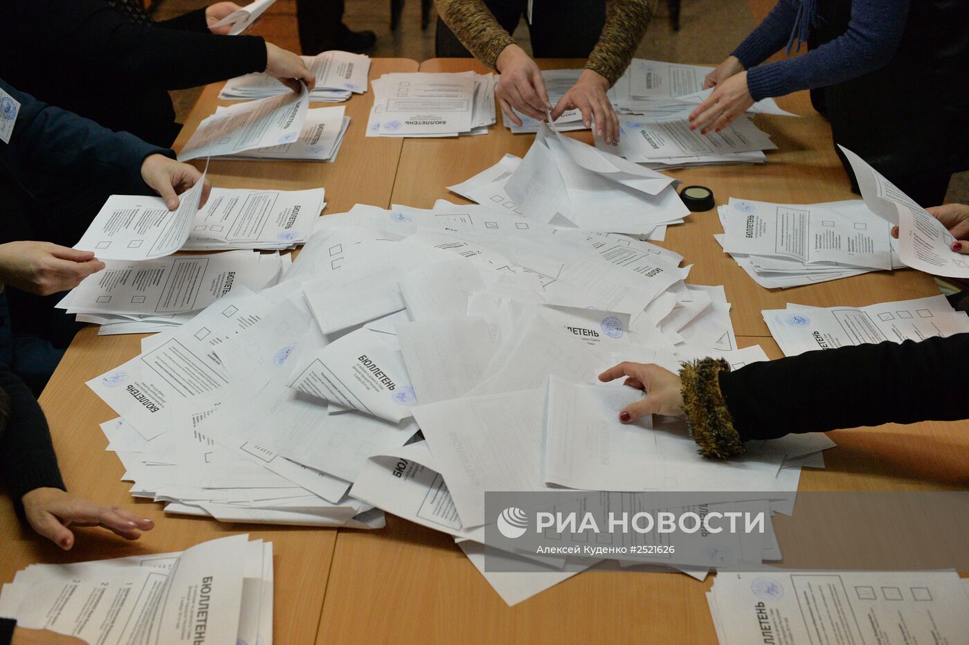 Подчет голосов на выборах в ДНР
