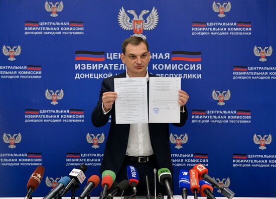 Действующий премьер-министр ДНР Александр Захарченко лидирует на выборах главы ДНР