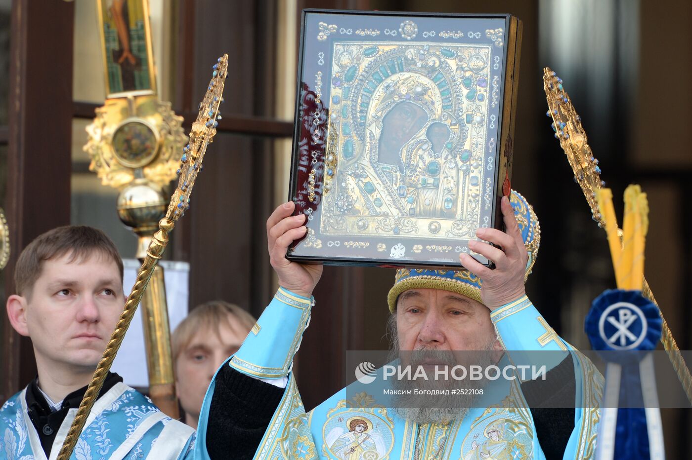 Крестный ход в День Казанской иконы Божьей матери