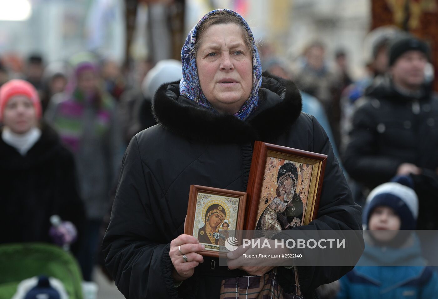 Крестный ход в День Казанской иконы Божьей матери