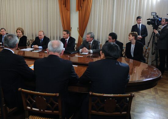 Встреча В.Путина с членами Совета Парламентской ассамблеи ОДКБ