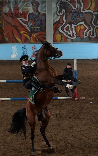 Боевая учеба кавалерийского полка московской полиции
