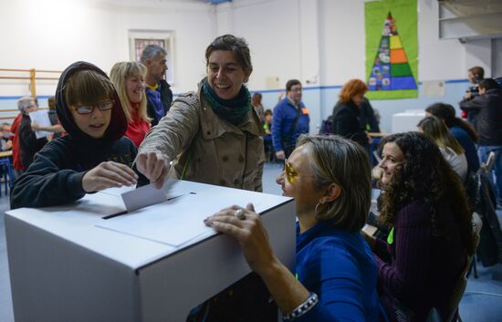 Опрос населения Каталонии о независимости автономии