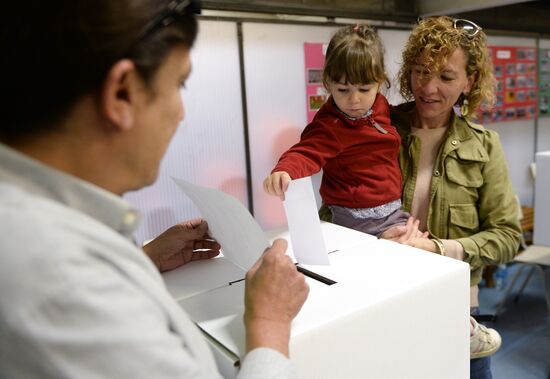 Опрос населения Каталонии о независимости автономии