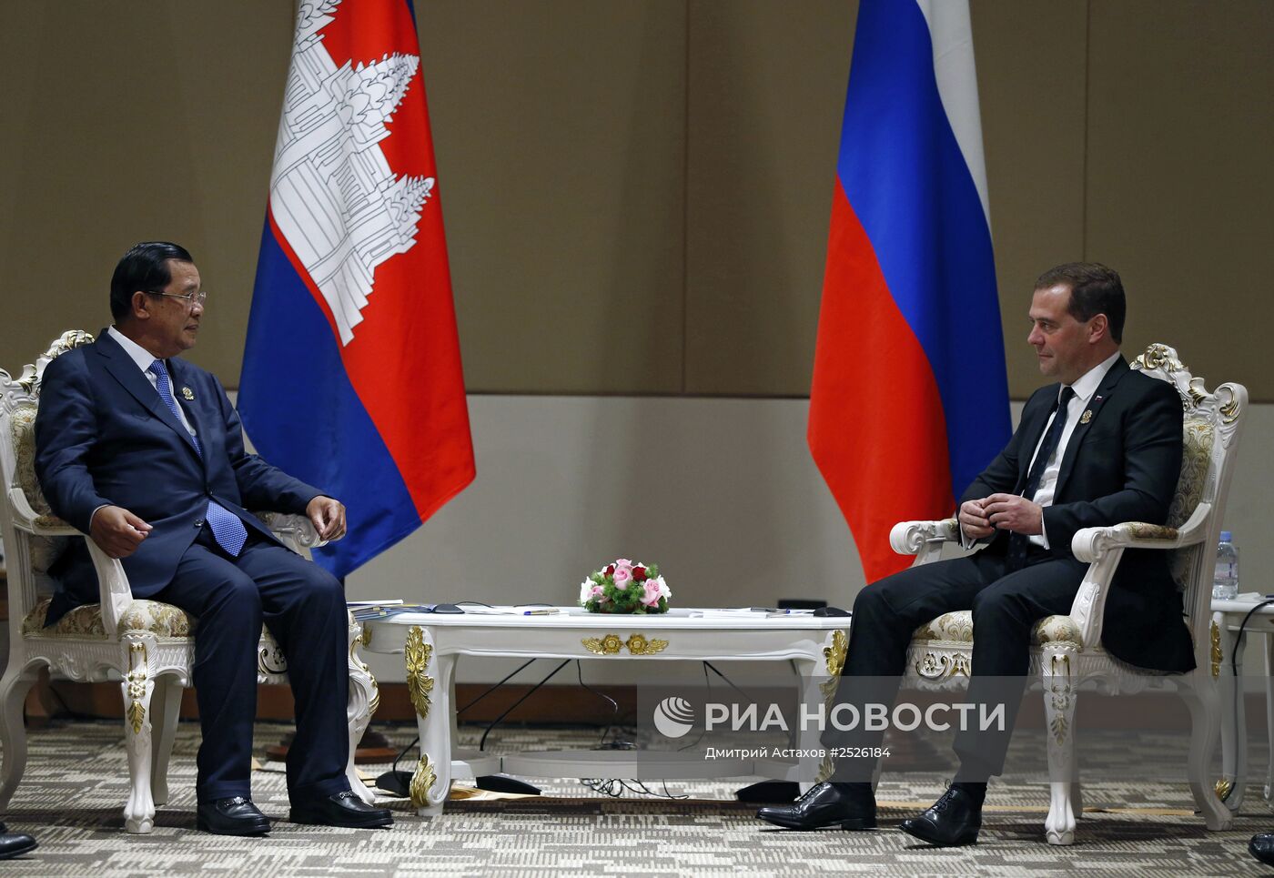 Д.Медведев принял участие в Восточноазиатском саммите в Мьянме