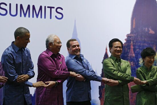 Д.Медведев принял участие в Восточноазиатском саммите в Мьянме