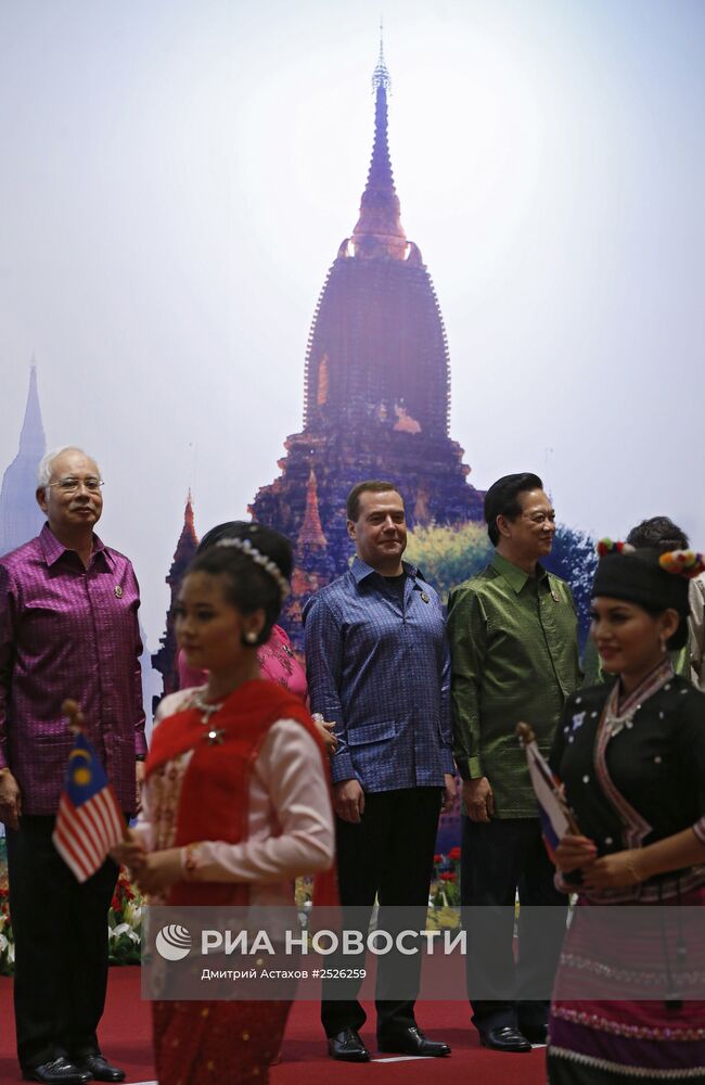 Д.Медведев принял участие в Восточноазиатском саммите в Мьянме