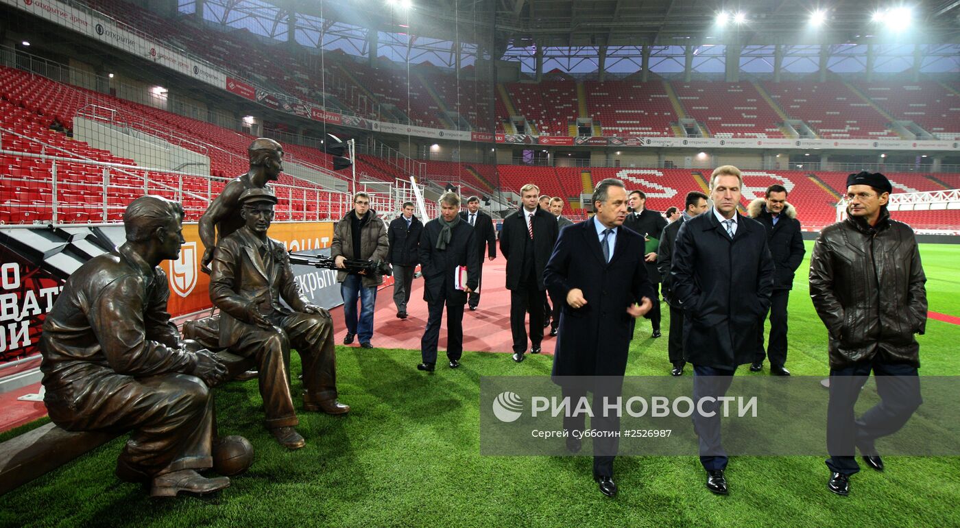 Первый вице-премьер РФ И.Шувалов осмотрел стадион "Открытие Арена"