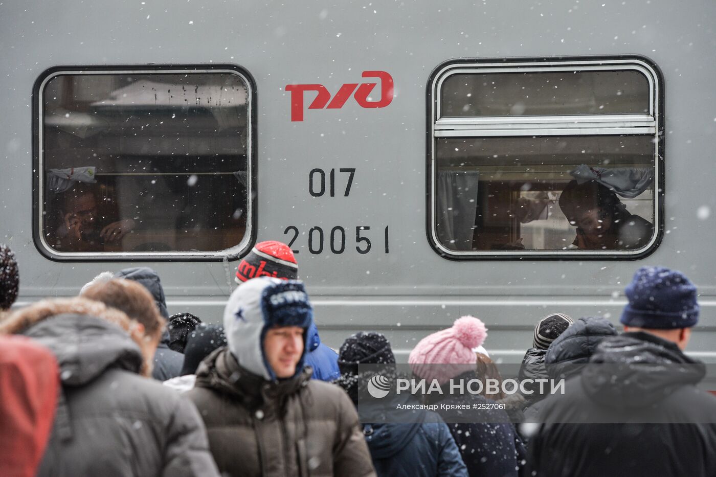 Отправка призывников в Президентский полк