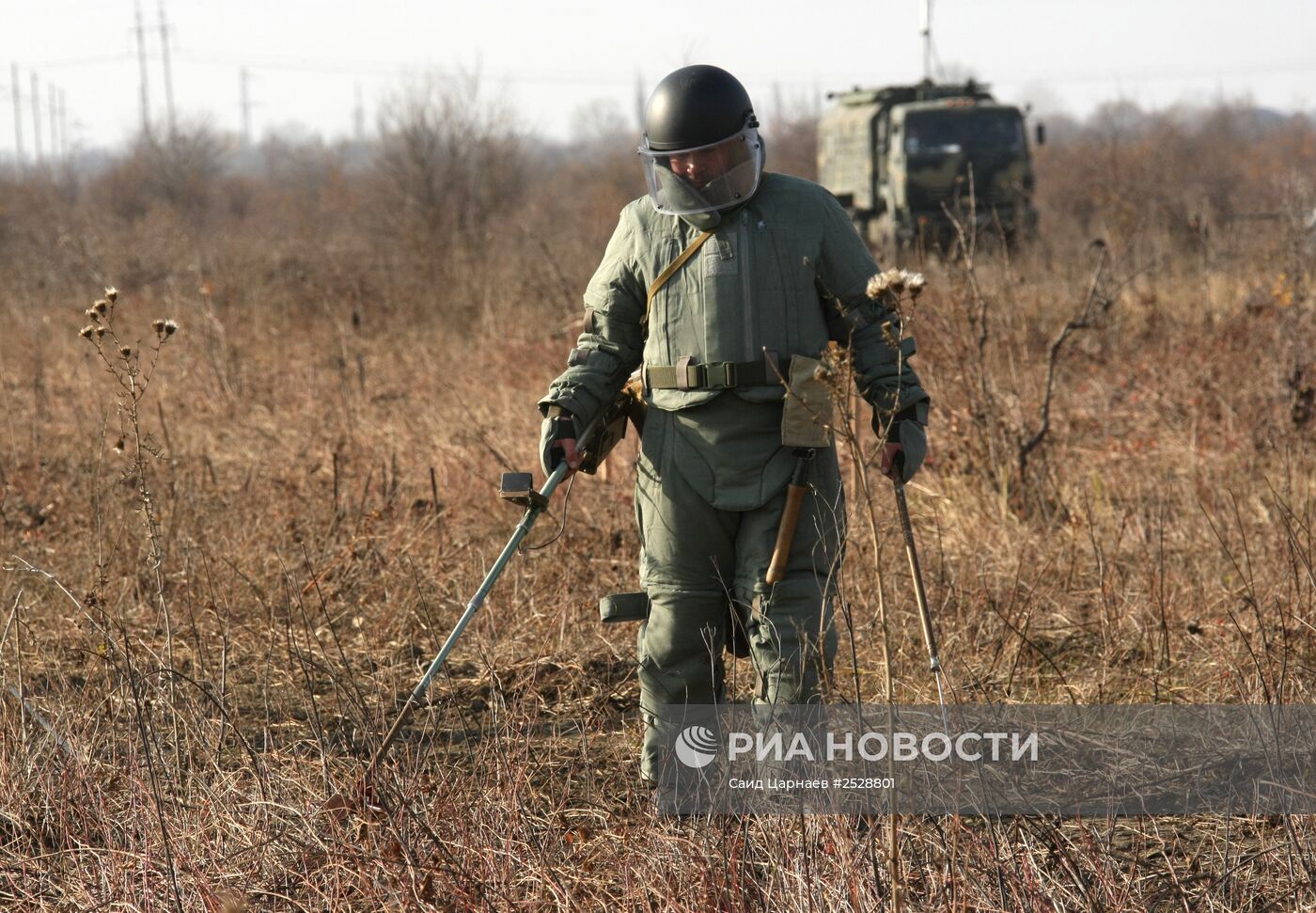 Разминирование местности в Чеченской Республике