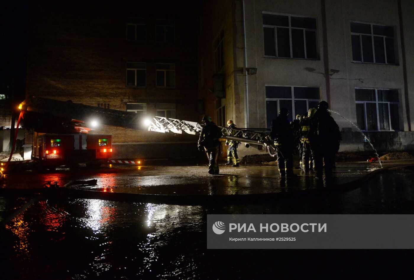 Локализован пожар в московском НИИ