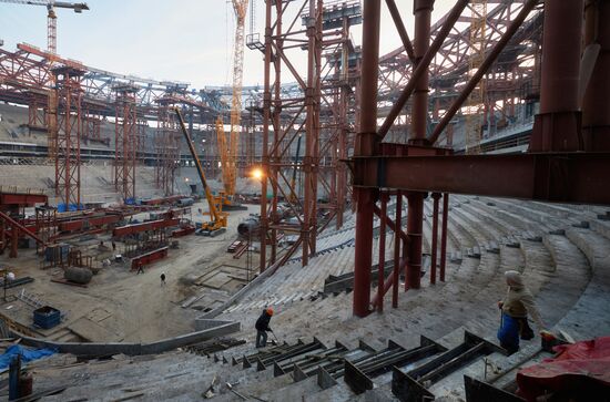 Строительство стадиона "Зенит-Арена"Строительство стадиона "Зенит-Арена"