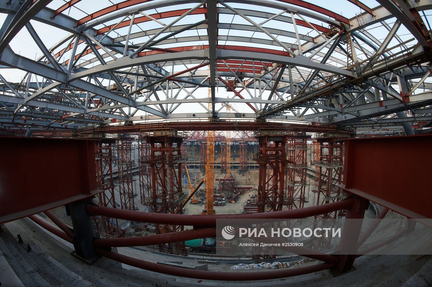 Строительство стадиона "Зенит-Арена"