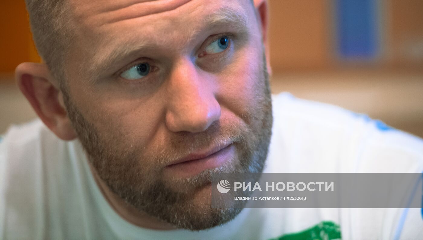 Интервью участников турнира M-1 Challenge 53 Битва в Поднебесной