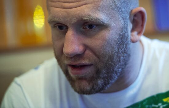 Интервью участников турнира M-1 Challenge 53 Битва в Поднебесной