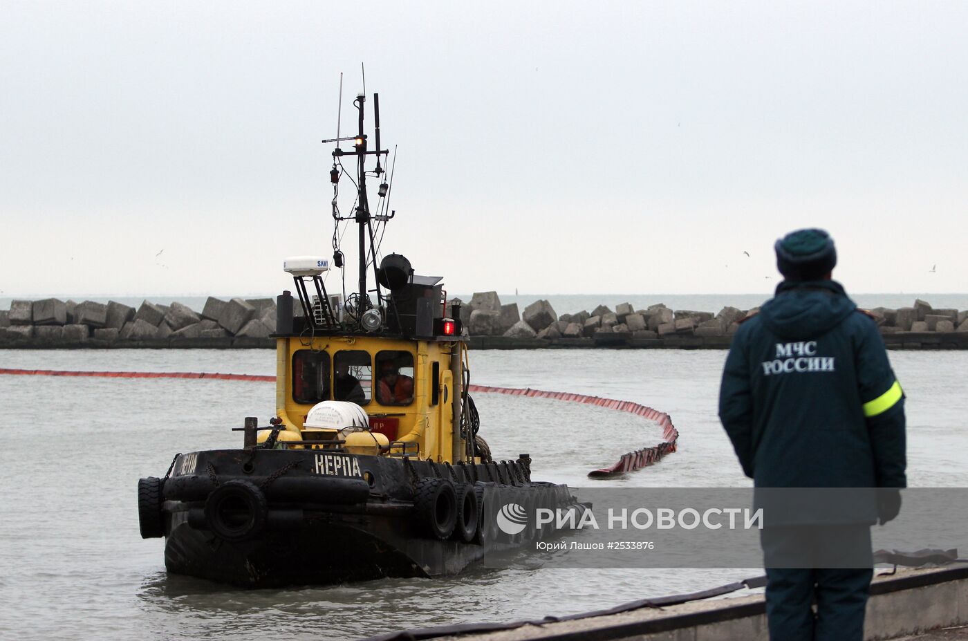 Отработка тренировочных мероприятий по ликвидации чрезвычайных ситуаций в Керченском проливе