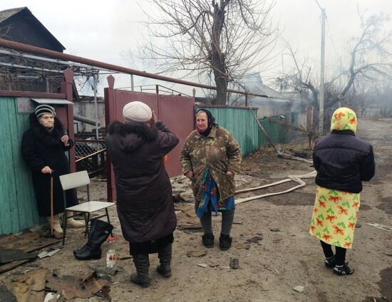 Последствия обстрела Донецка украинскими силовиками