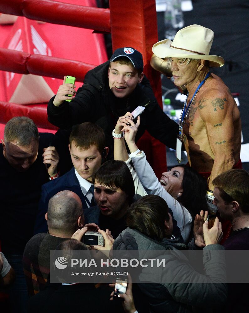 Бокс. Бой Руслана Проводникова и Луиса Кастильо