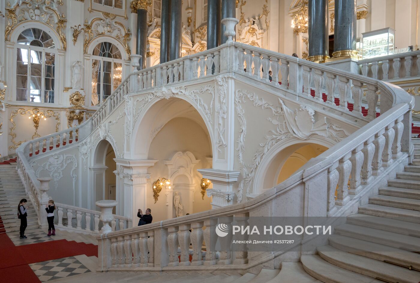 Государственный Эрмитаж в Санкт-Петербурге