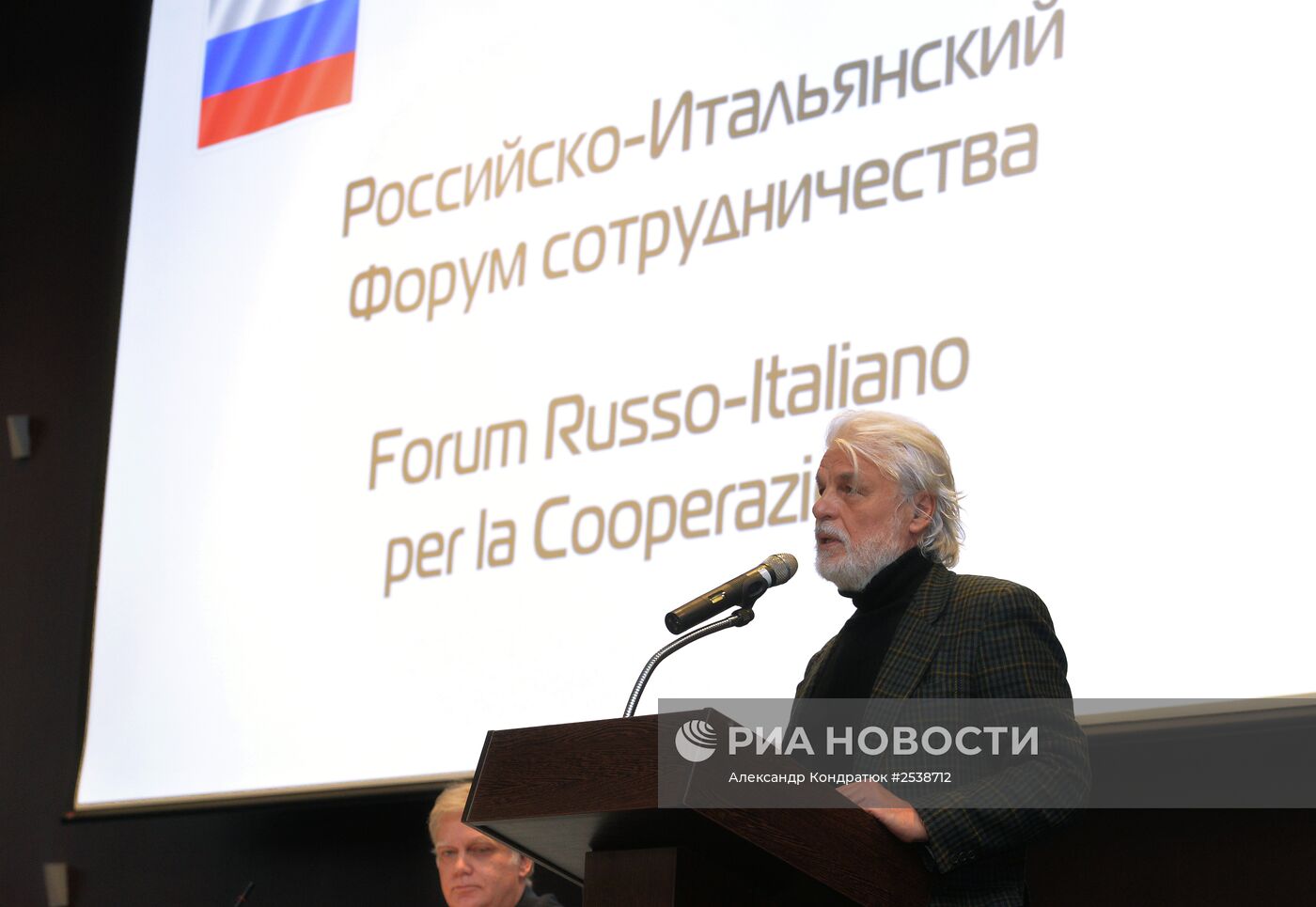 Итальянский актер Микеле Плачидо посетил Челябинск