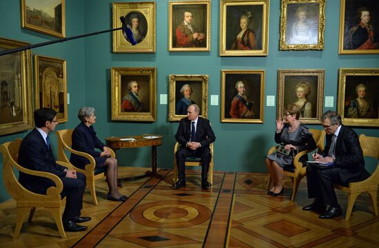 Рабочая поездка В.Путина в Северо-Западный федеральный округ