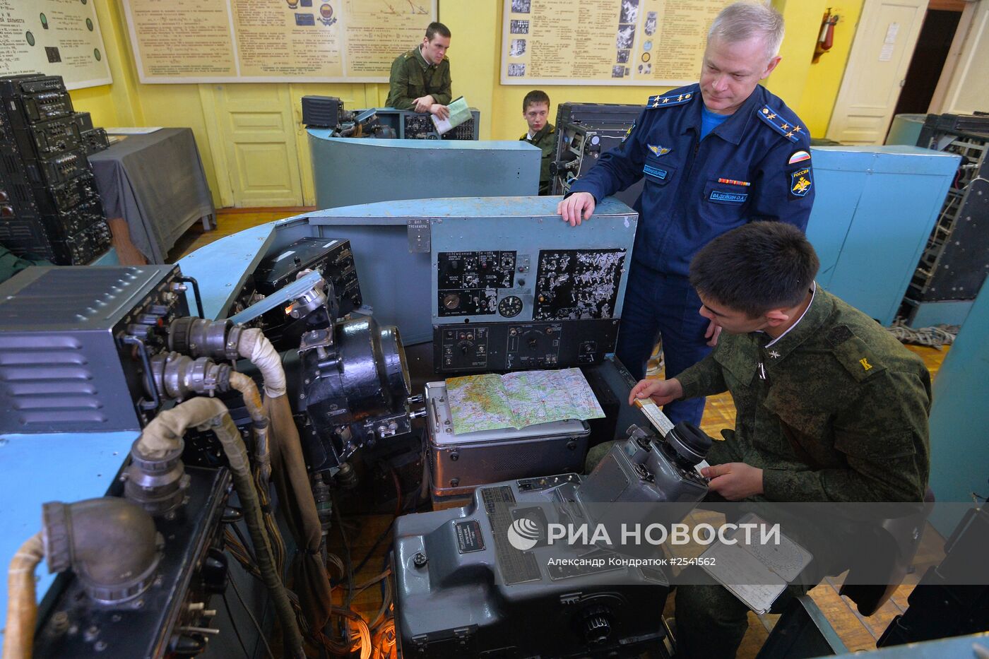 Челябинский военный авиационный институт штурманов