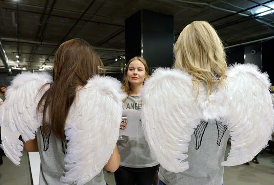 Angels Charity Sale –благотворительная распродажа брендовых вещей российских звезд
