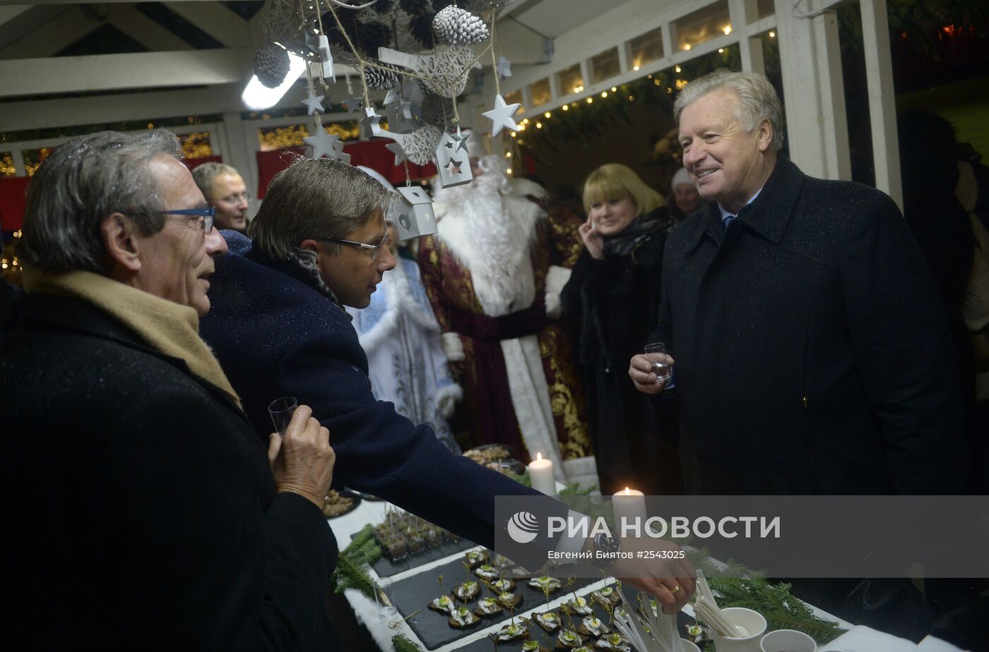 Открытие фестиваля "Путешествие в Рождество"