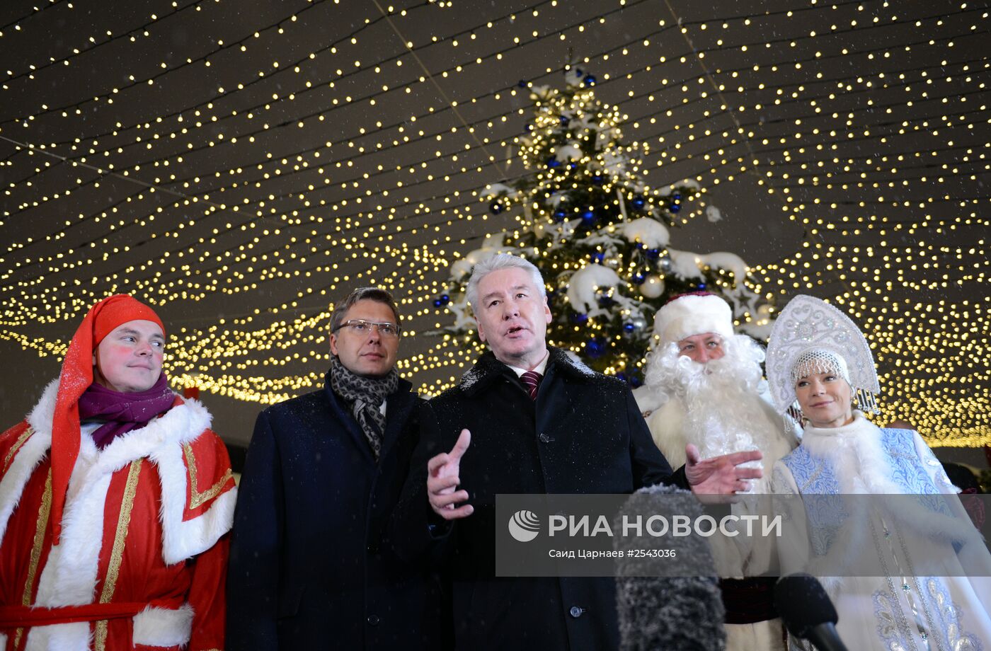 Открытие фестиваля "Путешествие в Рождество"