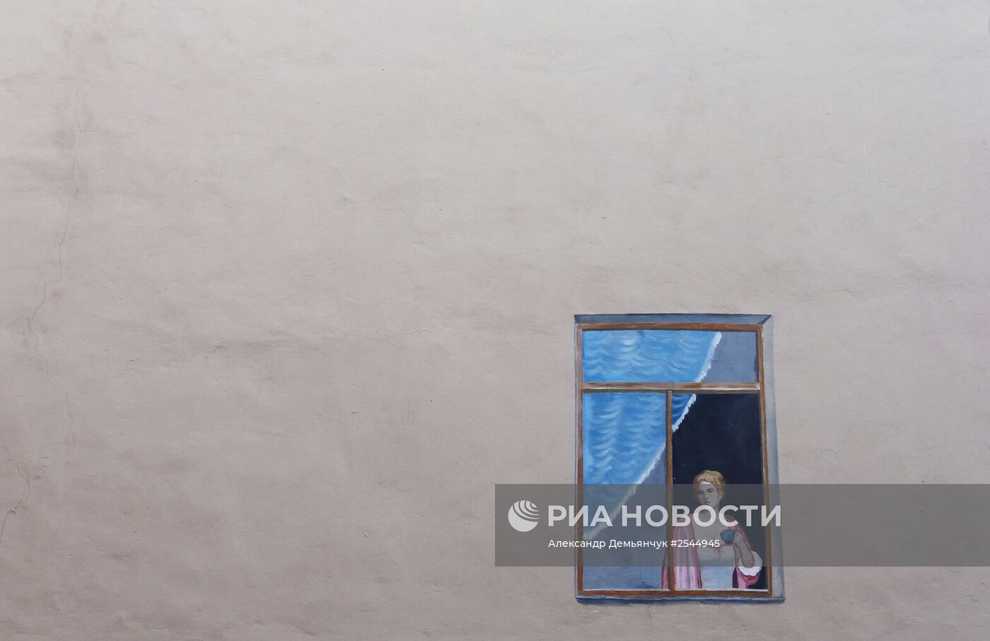 Живопись на стенах домов в Санкт-Петербурге