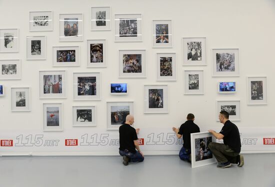 Открытие фотовыставок в Мультимедиа Арт Музее в Москве