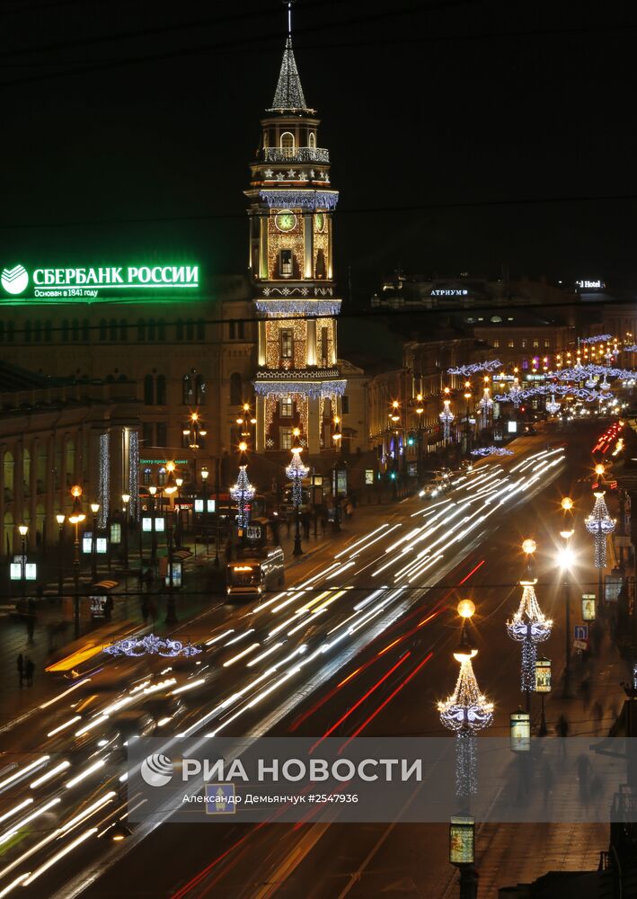 Предновогодний вечерний Санкт-Петербург