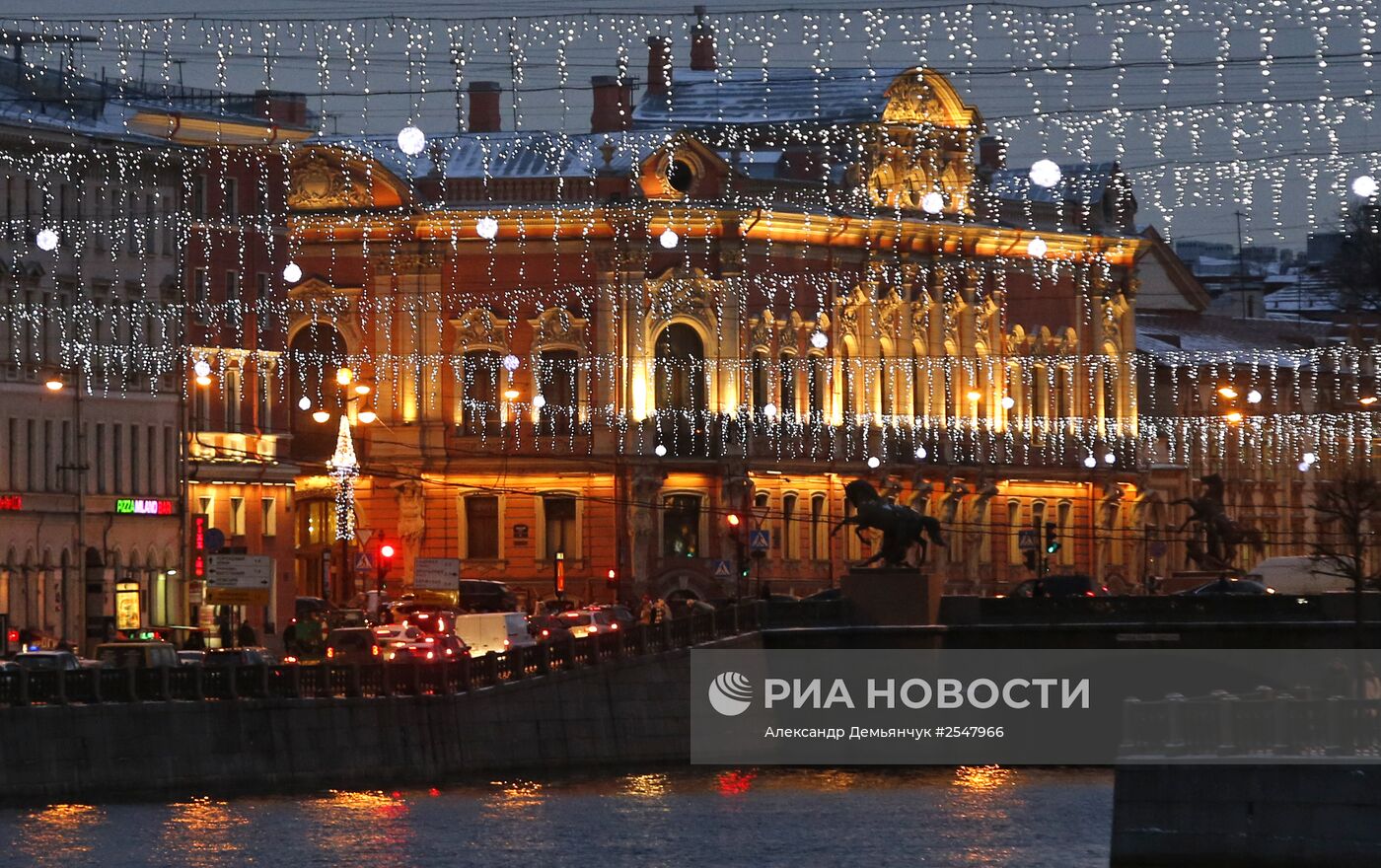 Предновогодний вечерний Санкт-Петербург