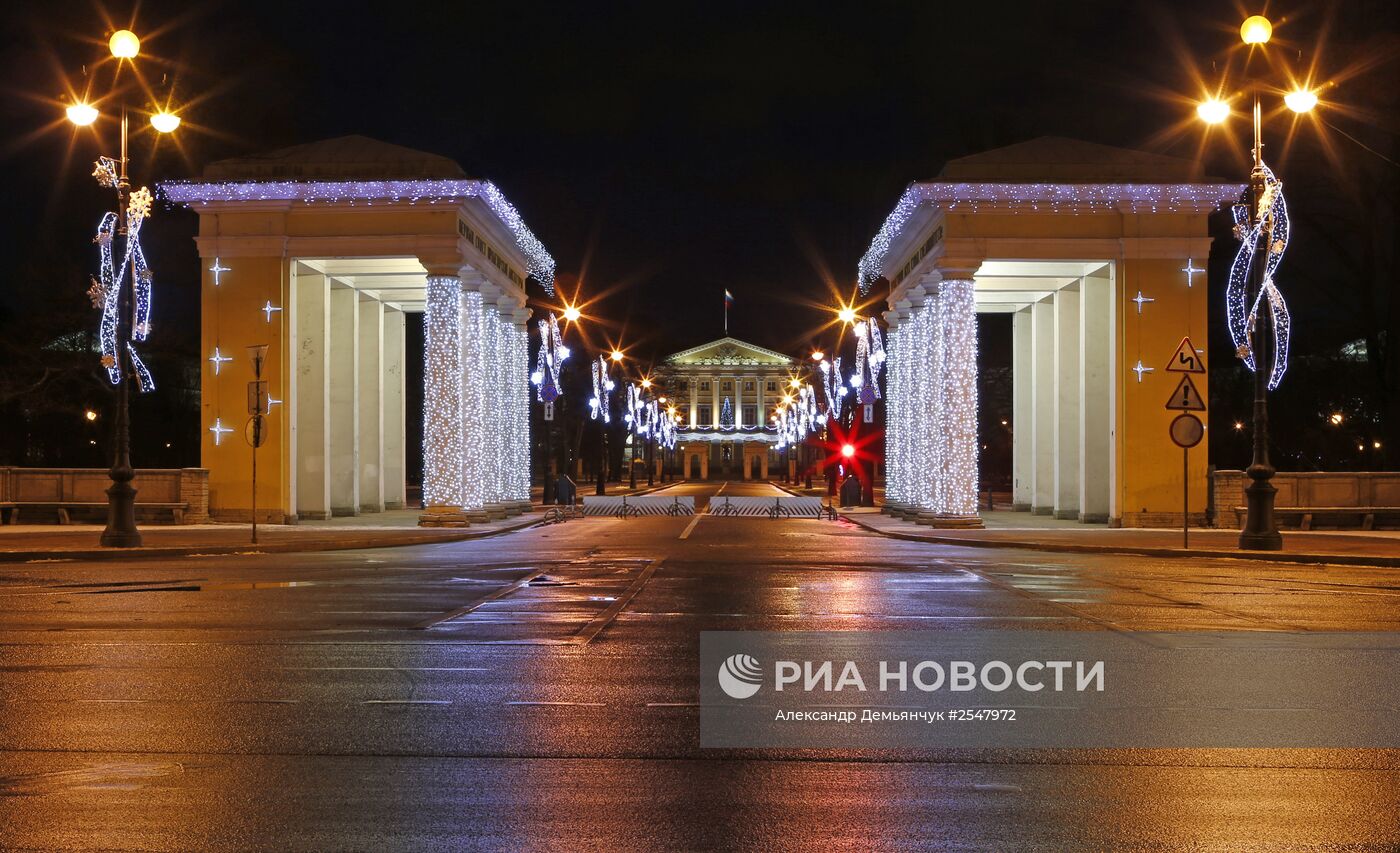 Предновогодний вечерний Санкт-Петербург