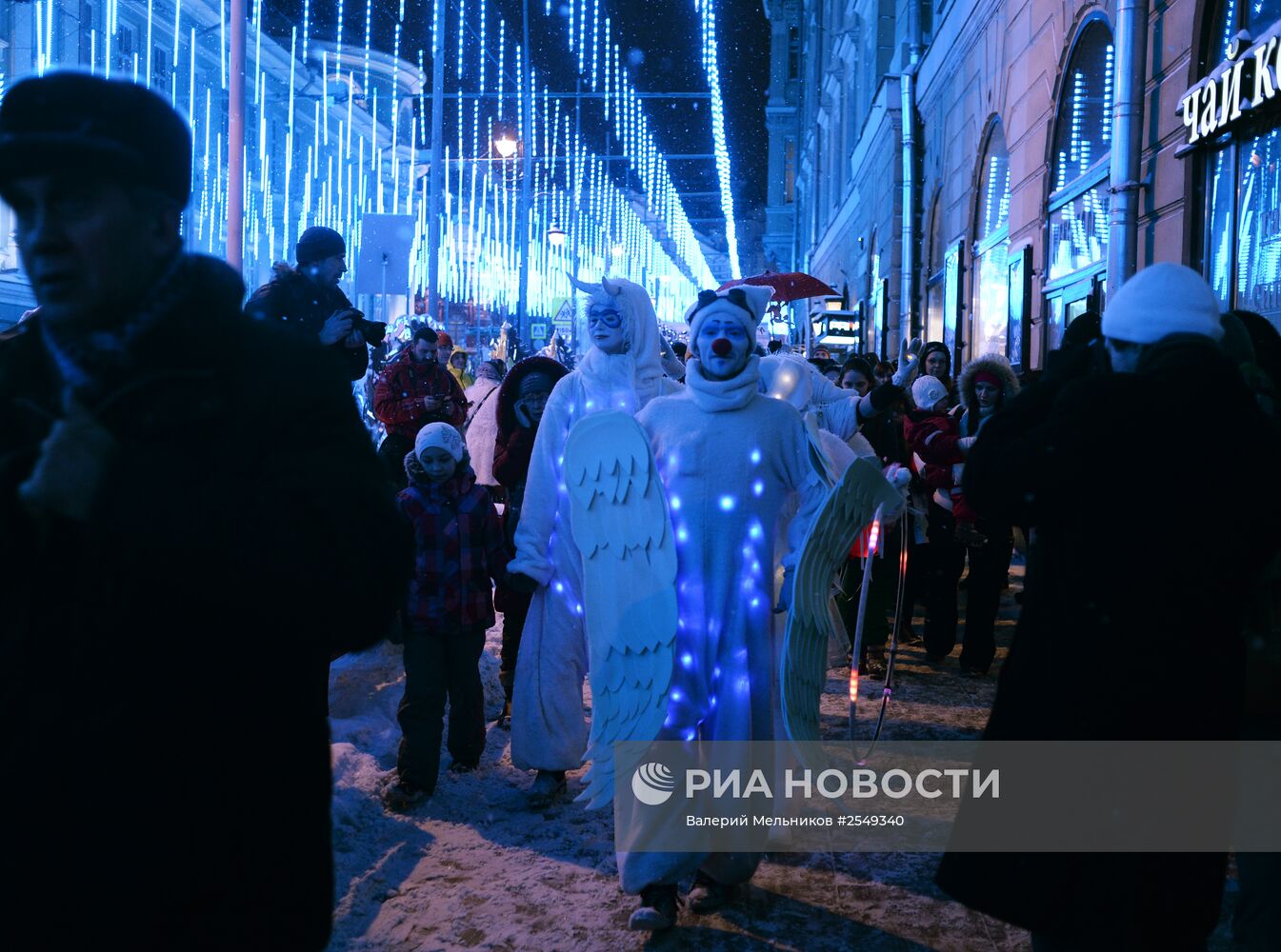 Парад Ангелов в рамках фестиваля "Путешествие в Рождество"